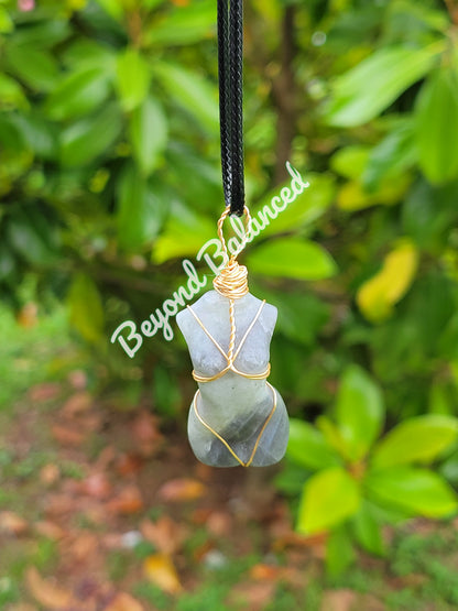 Labradorite Goddess Necklace