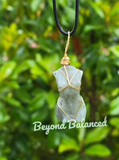 Labradorite Goddess Necklace